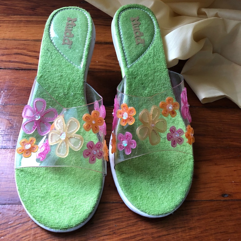 MUDD clear strap sandal with floral print